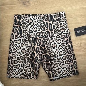 Onzie High Waist Brown and Black Shorts